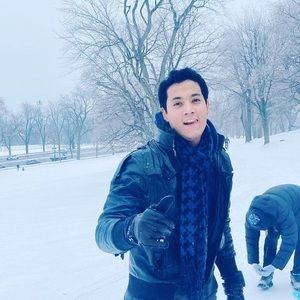 Meet your Posher, Carlos franco